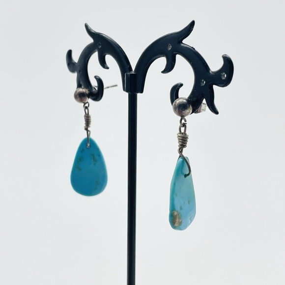 Turquoise Color Teardrop Dangle Earrings Silver Tone Ethnic Native Tribal SW - Picture 6 of 11